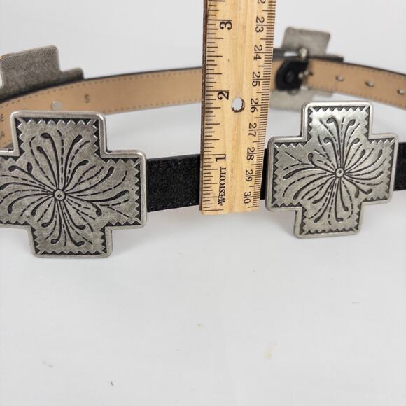 Gotcha Covered Black Leather Belt Large Crosses Concho Style Western Size Small - Picture 6 of 13